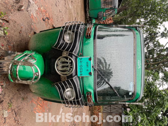 Bajaj cng